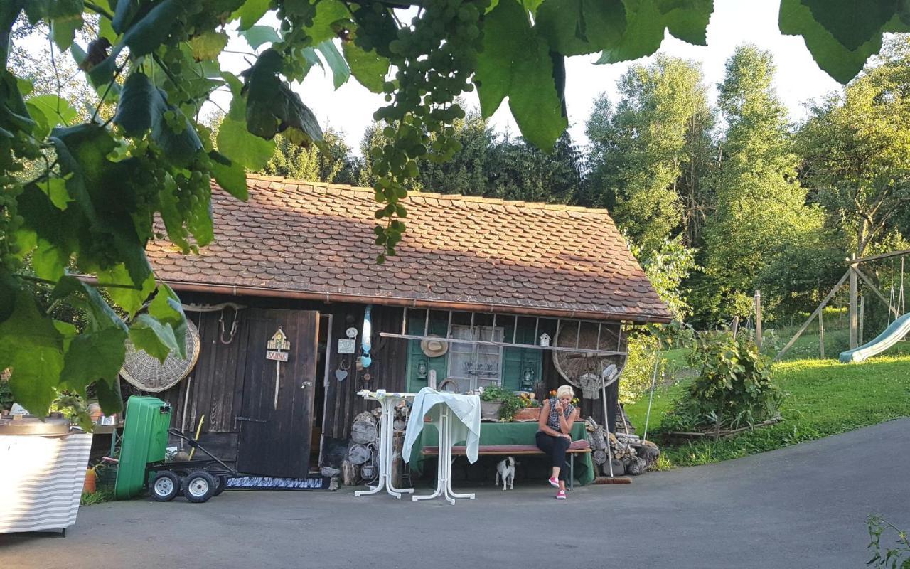 Ferienappartments Landhaus Fuehldichwohl Fehring Ngoại thất bức ảnh